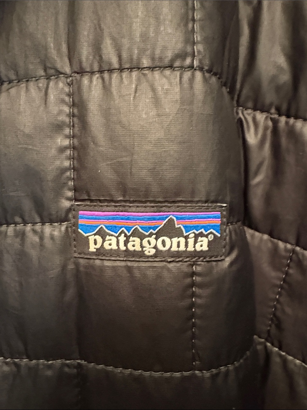 Men’s Patagonia Black Nano Puff Jacket XL - Picture 3 of 4